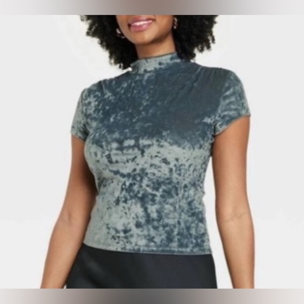 A New Day Velvet-Like Mock Neck Top - XS - NWT